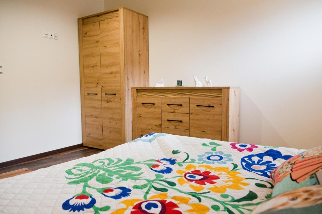 Apartamenty Dluga Nowy Targ Exteriör bild